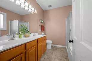 2519 Imgrund Rd, North Aurora, IL 60542 - Photo 17