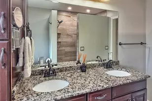 2472 W Red Oak Rd, Freeport, IL 61032 - Photo 25