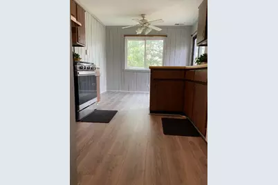 1470 Williamsburg Drive #D2, Schaumburg, IL 60193 - Photo 11