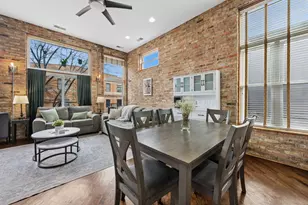 2039 W Belmont Ave, Chicago, IL 60618 - Photo 5