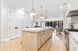 1831 N Larrabee St, Chicago, IL 60614 - Photo 11