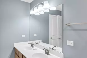 305 Cronin Blvd, Shorewood, IL 60404 - Photo 21