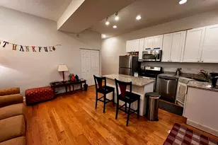 716 S Claremont Ave, Chicago, IL 60612 - Photo 3