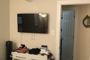 2131 W Giddings St, Chicago, IL 60625 - Photo 9