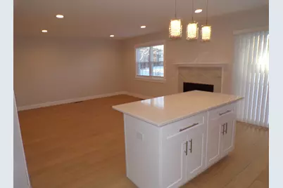 [Address not provided], Crystal Lake, IL 60014 - Photo 7