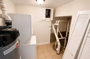 4207 S Indiana Ave, Chicago, IL 60653 - Photo 15