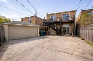 4207 S Indiana Ave, Chicago, IL 60653 - Photo 13