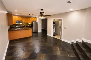 4207 S Indiana Ave, Chicago, IL 60653 - Photo 5