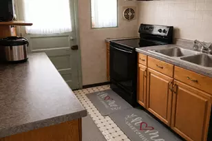 1706 W Jarvis Ave, Chicago, IL 60626 - Photo 5