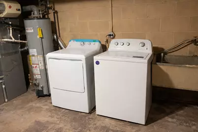 1706 W Jarvis Avenue #1W, Chicago, IL 60626 - Photo 11