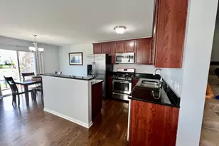 524 Lily Ct, Minooka, IL 60447 - Photo 5