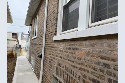 7945 S Perry Avenue, Chicago, IL 60620 - Photo 23