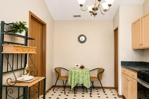 13833 S Balsam Ln, Plainfield, IL 60544 - Photo 9