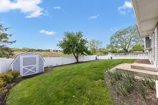2217 Manico Dr, Crest Hill, IL 60403 - Photo 21