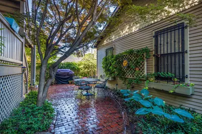 3826 N Monticello Avenue #1, Chicago, IL 60618 - Photo 9