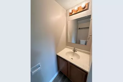 2450 Devonshire Court, Aurora, IL 60502 - Photo 11