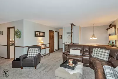 300 S Rathje Road, Peotone, IL 60468 - Photo 7