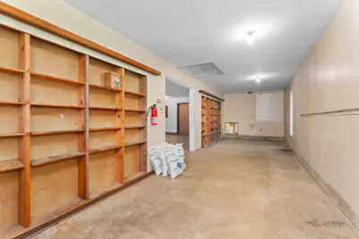 25854 W Nippersink Road, Round Lake, IL 60073 - Photo 47