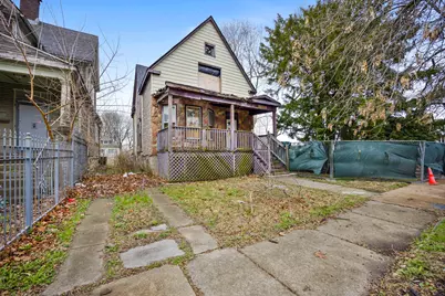 12108 S Parnell Avenue, Chicago, IL 60628 - Photo 1