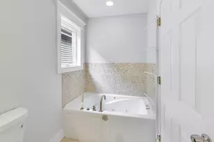 3413 S Indiana Ave, Chicago, IL 60616 - Photo 11