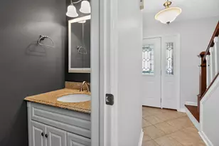 30W251 Mack Rd, Warrenville, IL 60555 - Photo 9