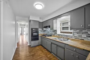 9520 S Yale Ave, Chicago, IL 60628 - Photo 15
