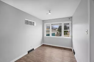 9520 S Yale Ave, Chicago, IL 60628 - Photo 13