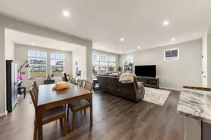 2220 Weatherbee Ln, Naperville, IL 60563 - Photo 9