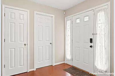 910 Sweetflower Drive, Hoffman Estates, IL 60169 - Photo 3