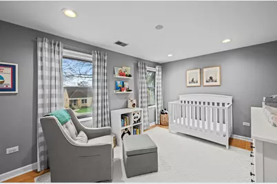 914 N Kennicott Avenue, Arlington Heights, IL 60004 - Photo 17