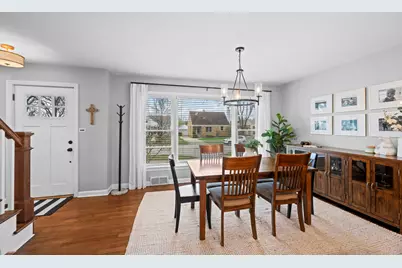 914 N Kennicott Avenue, Arlington Heights, IL 60004 - Photo 11