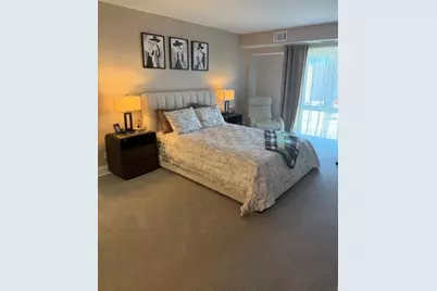 1738 Chicago Avenue #402, Evanston, IL 60201 - Photo 15