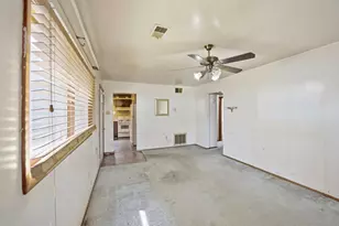 14024 S Manistee Ave, Burnham, IL 60633 - Photo 3