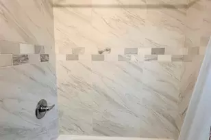 8133 Laramie Ave, Skokie, IL 60077 - Photo 7