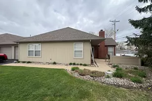 229 Steeplechase Cir, Bourbonnais, IL 60914 - Photo 7