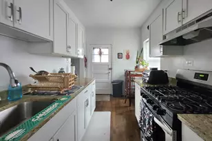 4422 N St Louis Ave, Chicago, IL 60625 - Photo 11