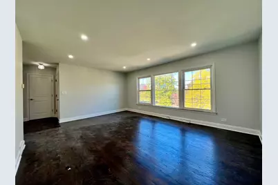 3335 W Pratt Avenue #2, Lincolnwood, IL 60712 - Photo 3