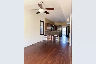 944 W 32nd Street, Chicago, IL 60608 - Photo 3