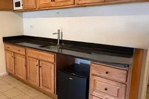 944 W 32nd St, Chicago, IL 60608 - Photo 15