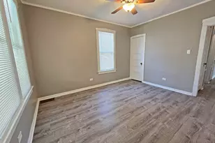 249 E Park Blvd, Villa Park, IL 60181 - Photo 11