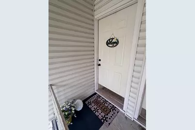 2600 Light Road #207, Oswego, IL 60543 - Photo 3