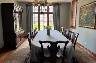 1026 Lincoln Ln, Elk Grove Village, IL 60007 - Photo 15