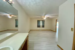 3121 Carefree Dr, Rockford, IL 61114 - Photo 13