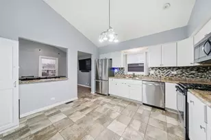 1220 Harvest Ln, University Park, IL 60484 - Photo 9