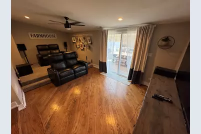 2 W Ridge Avenue, Prospect Heights, IL 60070 - Photo 5