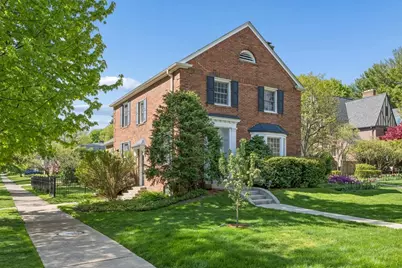 700 Kent Road, Kenilworth, IL 60043 - Photo 1