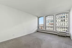 1400 E 55th Pl, Chicago, IL 60637 - Photo 9