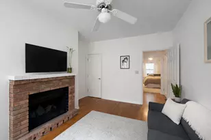 6775 W Wrightwood Ave, Chicago, IL 60657 - Photo 5