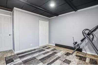 422 Pembroke Road SW, Poplar Grove, IL 61065 - Photo 15