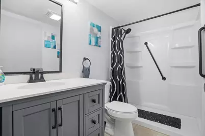 422 Pembroke Road SW, Poplar Grove, IL 61065 - Photo 21